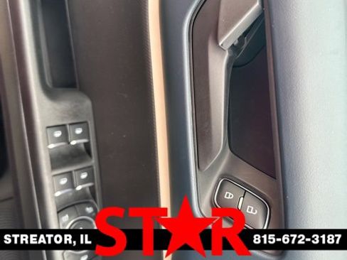 New 2025 Ford Bronco Sport Heritage w/ Convenience Package image 9