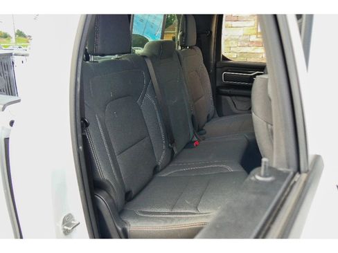 Used 2023 RAM 1500 Big Horn AWD/4WD image 18