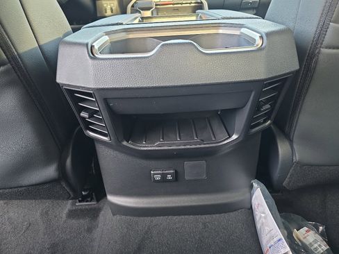 New 2026 Toyota Tundra SR5 image 18