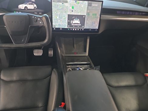 Used 2022 Tesla Model X Plaid AWD/4WD image 4