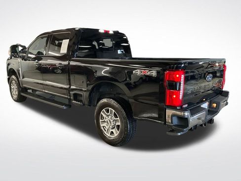 Used 2024 Ford F250 Lariat AWD/4WD image 3