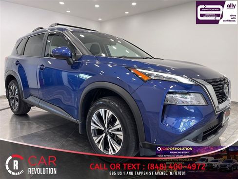 Used 2022 Nissan Rogue SV w/ SV Premium Package AWD/4WD image 1