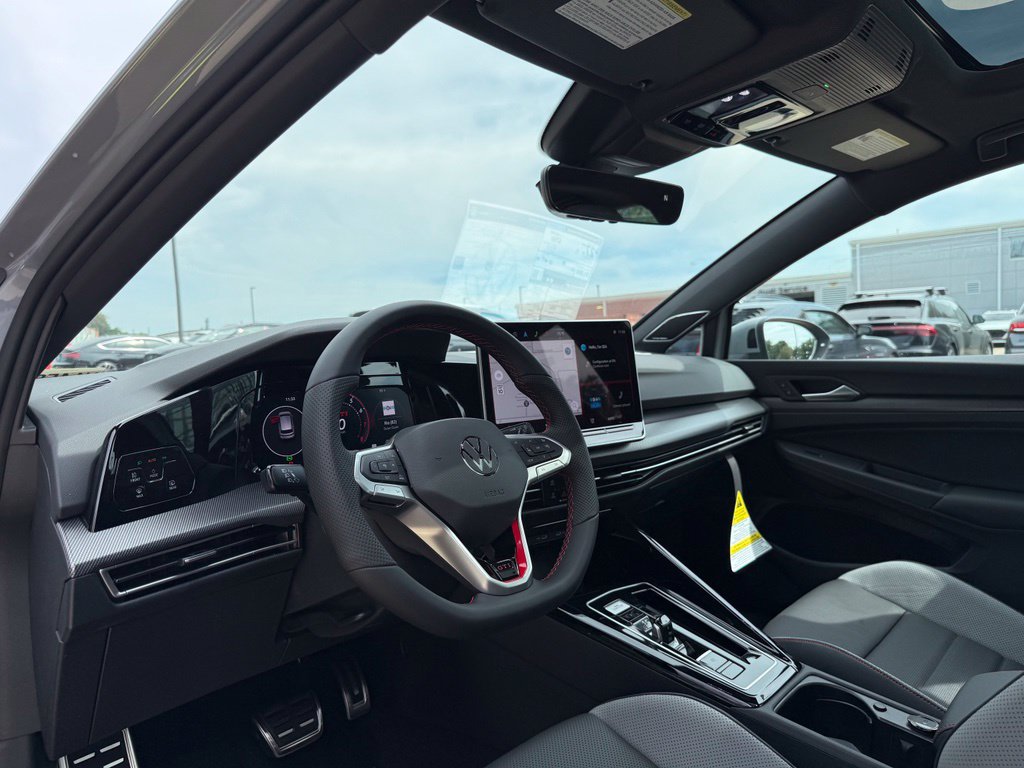 New 2026 Volkswagen GTI SE FWD image 4