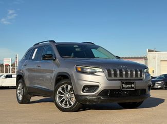 Used 2022 Jeep Cherokee Latitude Lux video 2