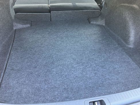 Used 2025 Toyota Corolla LE image 24