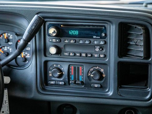 Used 2003 GMC Sierra 1500 SLE RWD image 25
