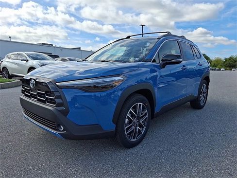 New 2026 Toyota Corolla Cross XLE image 2