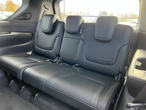 New 2026 Nissan Armada PRO-4X image 7