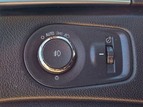 Used 2015 Cadillac SRX Performance w/ Driver Awareness Package FWD image 27