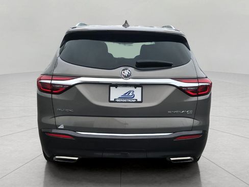 Used 2018 Buick Enclave Essence w/ Trailering Package AWD/4WD image 23