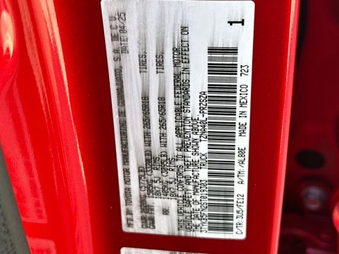 Used 2025 Toyota Tacoma TRD Sport image 29