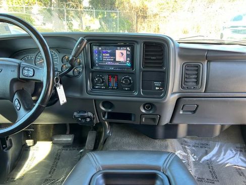 Used 2004 Chevrolet Silverado 1500 w/ Light Duty Power Package image 22