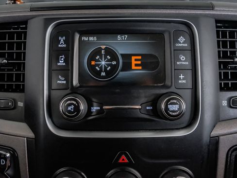Used 2019 RAM 1500 Tradesman w/ Tradesman SXT Package RWD image 27