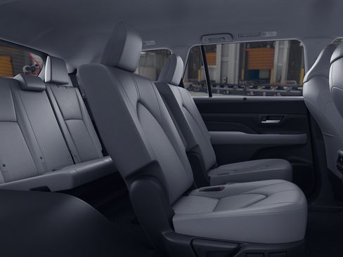 New 2026 Toyota Grand Highlander AWD image 2