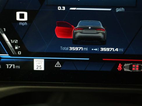 Used 2024 BMW M4 Coupe w/ M Driver's Package image 10