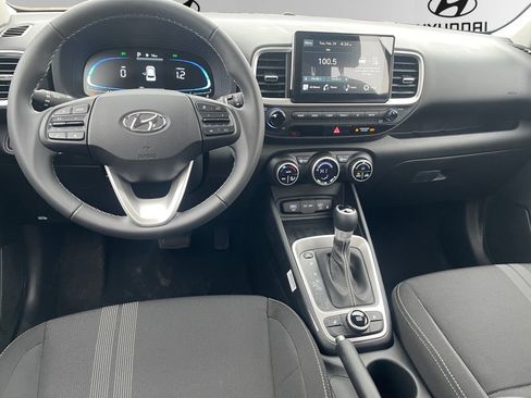 New 2026 Hyundai Venue SEL FWD image 10
