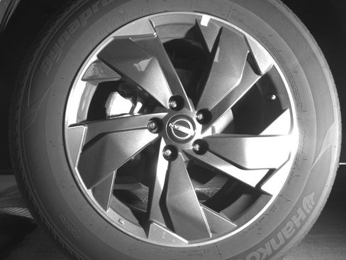 Used 2025 Nissan Rogue SV AWD/4WD image 12