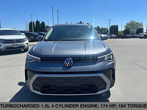 New 2026 Volkswagen Taos SE AWD/4WD image 8