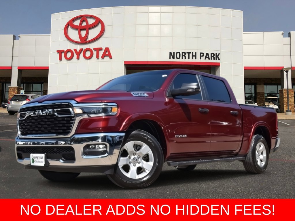 Used 2025 RAM 1500 Lone Star AWD/4WD image 1