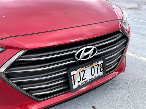 Used 2018 Hyundai Elantra Limited w/ Cargo Package image 30