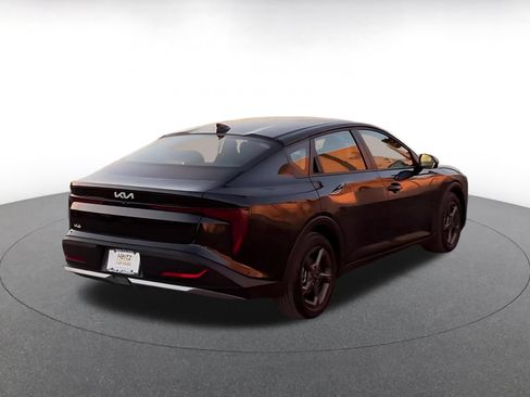 Used 2025 Kia K4 FWD image 14