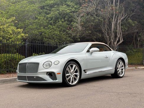 Used 2022 Bentley Continental GT Mulliner image 2