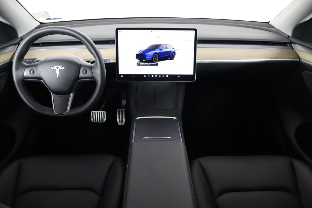 Used 2023 Tesla Model Y Long Range AWD/4WD image 11