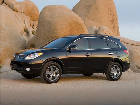 Used 2012 Hyundai Veracruz Limited w/ Entertainment Pkg FWD image 1