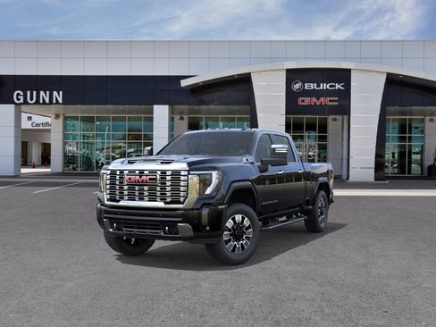 New 2026 GMC Sierra 2500 Denali w/ Denali Reserve Package AWD/4WD image 8