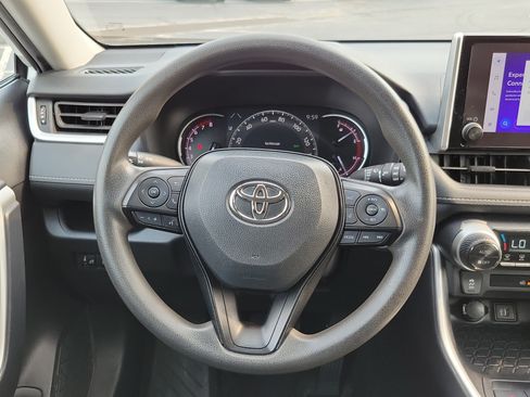 Certified 2024 Toyota RAV4 XLE AWD/4WD image 24