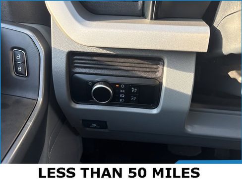 Used 2024 Ford F550 2WD Regular Cab Super Duty image 7