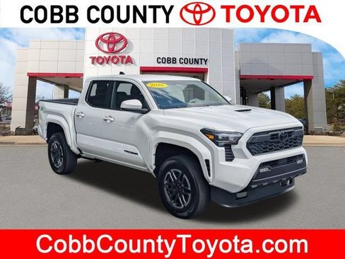 Used 2026 Toyota Tacoma TRD Sport AWD/4WD image 1