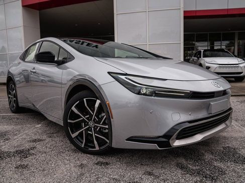 New 2026 Toyota Prius Plug-In Hybrid image 1