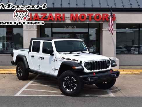 Used 2026 Jeep Gladiator Rubicon AWD/4WD image 1