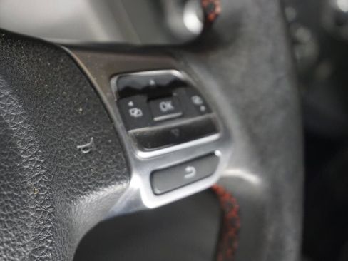 Used 2012 Volkswagen Jetta GLI FWD image 12