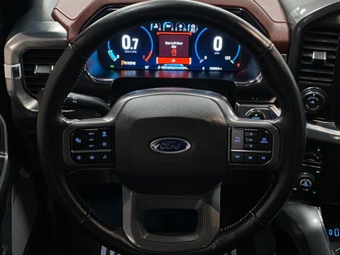 Used 2022 Ford F150 Lariat w/ Equipment Group 502A High AWD/4WD image 16