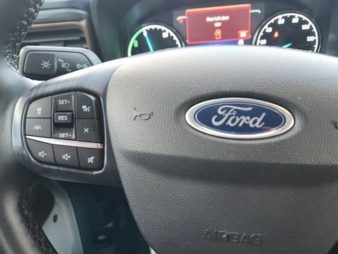 Used 2023 Ford Maverick Lariat w/ Lariat Luxury Package image 34