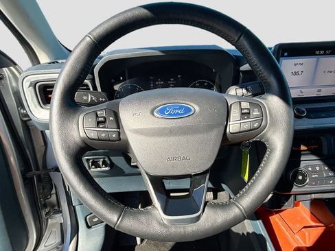 Certified 2022 Ford Maverick XLT w/ Equipment Group 300A Standard image 11