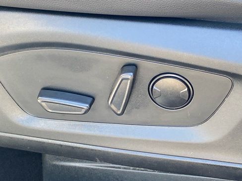 Certified 2023 Ford Explorer Limited AWD/4WD image 15