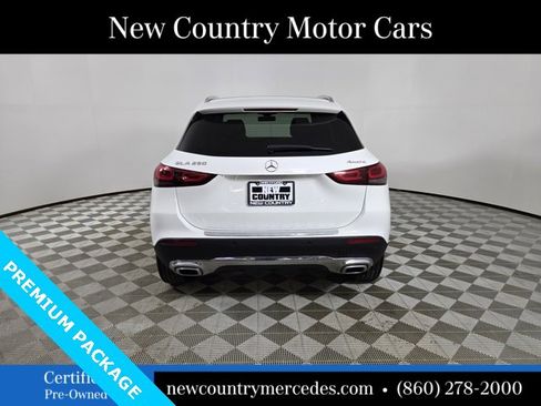 Certified 2022 Mercedes-Benz GLA 250 4MATIC image 4