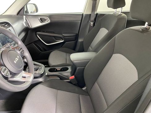 Used 2023 Kia Soul LX w/ Option Group 015 image 8