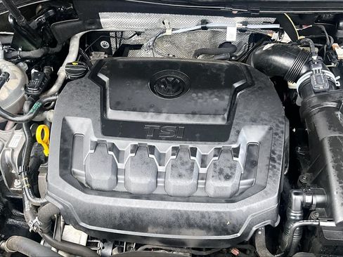 Used 2022 Volkswagen Tiguan S FWD image 32