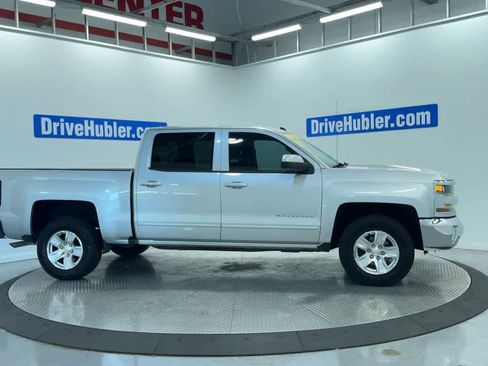 Used 2018 Chevrolet Silverado 1500 LT w/ All Star Edition image 4