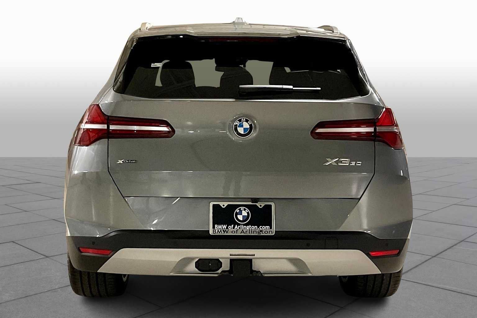 Used 2026 BMW X3 xDrive30i w/ Premium Package AWD/4WD image 4