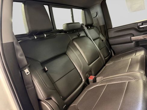 Used 2022 Chevrolet Silverado 3500 LTZ w/ LTZ Convenience Package image 25