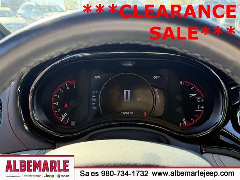 Used 2024 Dodge Durango Citadel image 20