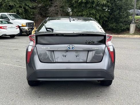 Used 2016 Toyota Prius Three FWD image 3