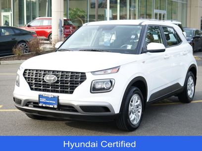 Certified 2022 Hyundai Venue SE