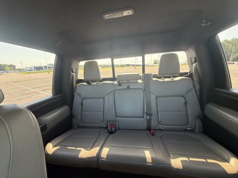Used 2020 Chevrolet Silverado 2500 LTZ w/ LTZ Premium Package AWD/4WD image 31