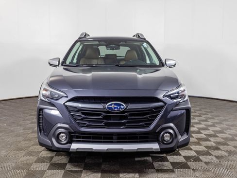 Used 2023 Subaru Outback Touring AWD/4WD image 16